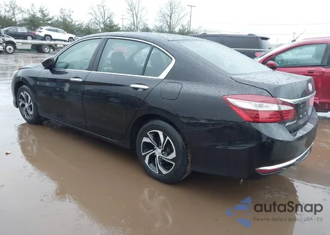 2017 Honda Accord Lx z USA, uszkodzony, nr VIN 1HGCR2F30HA222495